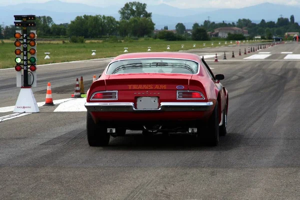 Marzaglia Modena 2011 Free Drag Racing Event Cars Airport Runway — Stock Photo, Image