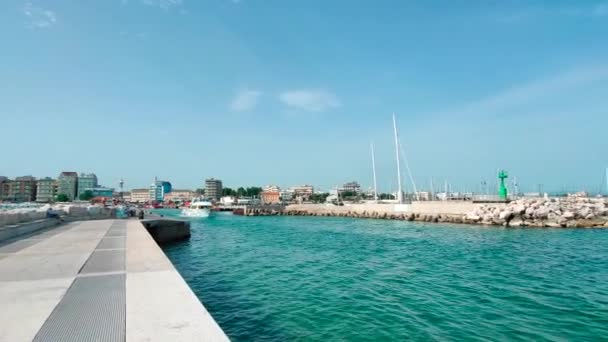 Cattolica Pier Panorama Sea Beach Rocks Sunny Day — Video