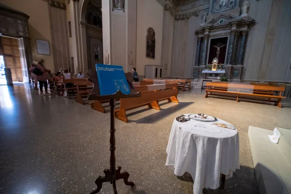 Igreja Interior Para Batismo Igreja Cristã Foto Alta Qualidade — Fotografia de Stock