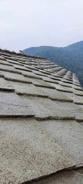 Gneiss Kayasından Yapılmış Geleneksel Alpi Piyot Tavanı Yüksek Kalite Fotoğraf — Stok fotoğraf