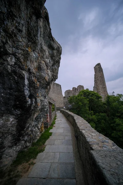 Sacra San Michele Turín Vista Desde Abajo Del Acantilado Las —  Fotos de Stock