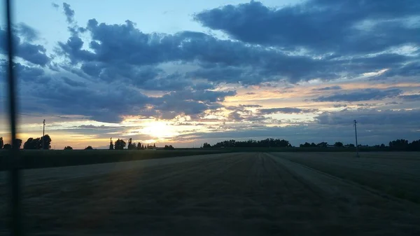 Pôr Sol Estrada Terra País Itália Foto Alta Qualidade — Fotografia de Stock