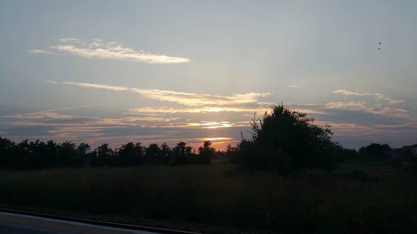 Pôr Sol Estrada Terra País Itália Foto Alta Qualidade — Fotografia de Stock