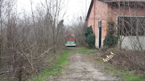 Stary Opuszczony Kompleks Mieszkalny Włoszech Wysokiej Jakości Zdjęcie — Zdjęcie stockowe