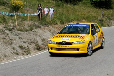 Reggio Emilia, İtalya - 2016 26 06: Reggio Apennines 'in serbest etkinliği Peugeot 306 Gti. Yüksek kalite fotoğraf