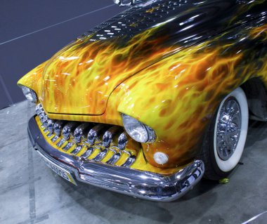 Verona, İtalya - 2018 01 16: Verona Bisiklet Fuarı Özel Sergisi ve Bisikletler kaslı araba üzerinde yangın fırçası. Yüksek kalite fotoğraf