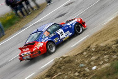 Reggio Emilia, İtalya - 2016 26 06: Reggio Apennines 'in ücretsiz etkinliği Porsche 911. Yüksek kalite fotoğraf