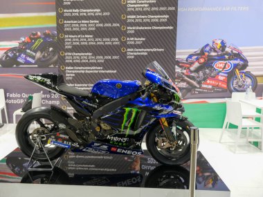 Milano, İtalya - 2021 11: Eicma Milano Bisiklet Fuarı Yamaha MotoGp Fabio Quartaro. Yüksek kalite fotoğraf