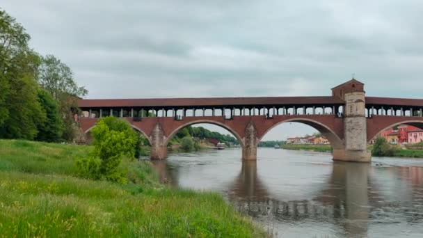 Puente Cubierto Panorama Pavía Con Río Ticino — Vídeo de stock