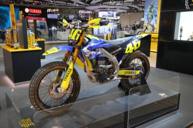 Milano, İtalya - 2021 11: Eicma Milano Bisiklet Fuarı Valentino Rossi Yamaha Yz 450 F Pist. Yüksek kalite fotoğraf