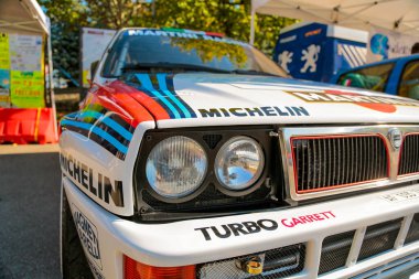 Reggio Emilia, İtalya - 2016 26 06: Reggio Apennines 'in serbest etkinliği Lancia Delta Martini in box. Yüksek kalite fotoğraf
