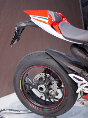 Verona, İtalya - 2018 01 12: MBE Verona Bisiklet Fuarı Bisiklet Fuarı ve Özel Araba Exibituonu - Ducati 1199 panigale. Yüksek kalite fotoğraf