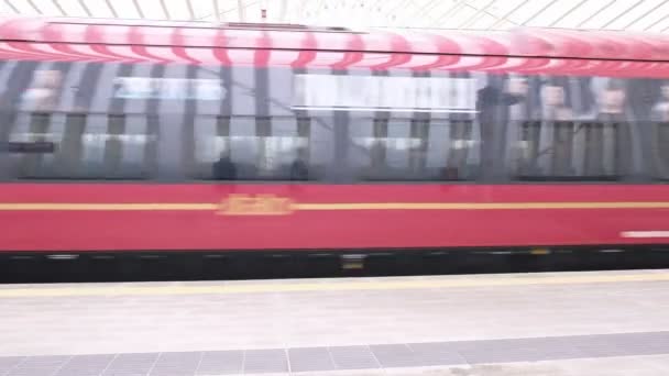 Reggio Emilia Italia 2022 Treno Alta Velocità Italo Arriva Alla — Video Stock