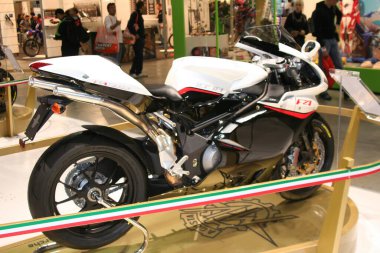 Milano, İtalya - 2021 11: Eicma Milano Bisiklet Fuarı Mv Agusta F4. Yüksek kalite fotoğraf