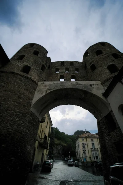 Arco Medieval Susa Con Torres Guardia Para Defender Ciudad Italia —  Fotos de Stock