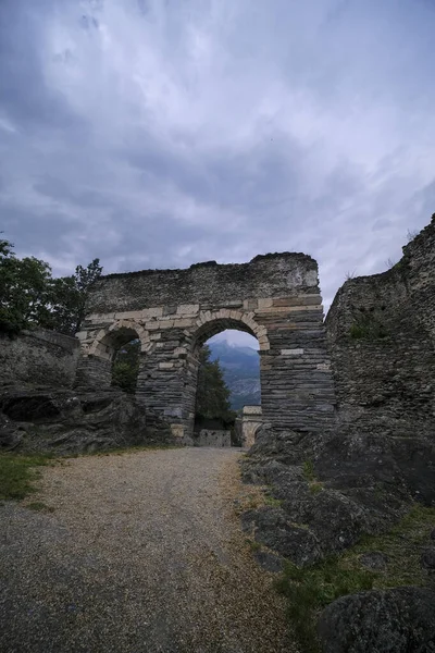 Arco Medieval Susa Con Torres Guardia Para Defender Ciudad Italia —  Fotos de Stock