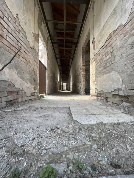 이탈리아 카르피에 수용소의 내부와 고품질 — 스톡 사진