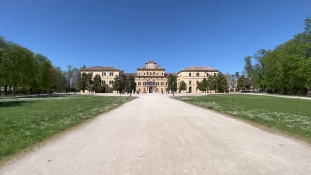 Aleja Parma Palazzo Ducale Słoneczny Dzień Wysokiej Jakości Materiał — Wideo stockowe