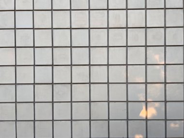 Kare kendi kendine kilitlenen avlu katları. Yüksek kalite fotoğraf