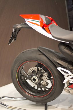 Verona, İtalya - 2018 01 12: MBE Verona Bisiklet Fuarı Bisiklet Fuarı ve Özel Araba Exibituonu - Ducati 1199 panigale. Yüksek kalite fotoğraf