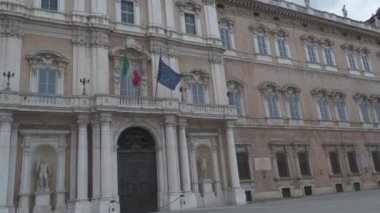 Modena İtalya Roma Plaza 'nın genel görünümü. Yüksek kalite 4k görüntü