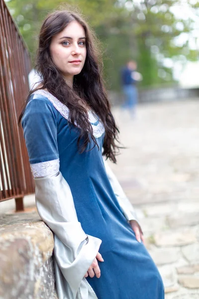 Beautiful Blue Eyed Italian Girl Plays Arwen Cosplay Lord Rings — Stock Photo, Image