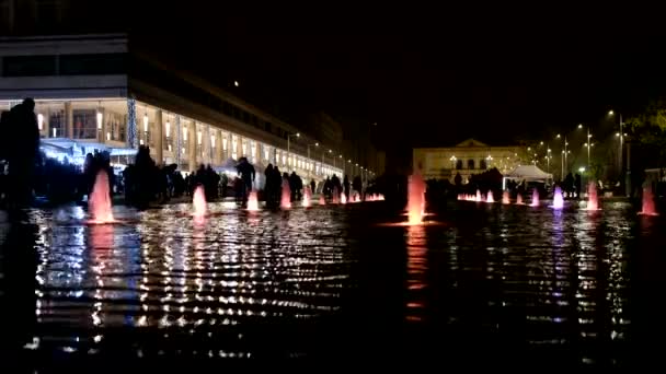 Fuente Luminosa Time Lapse Reggio Emilia Compras Navidad Con Gente — Vídeo de stock