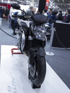 Milano, İtalya - 2021 11: Eicma Milano Bisiklet Fuarı Mv Agusta Delirio. Yüksek kalite fotoğraf