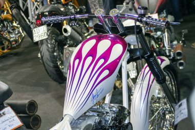 Verona, İtalya - 2018 MBE Verona Bisiklet Fuarı Bisiklet Fuarı ve Özel Araba Fuarı - özel boyalı bisiklet. Yüksek kalite fotoğraf