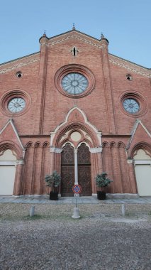 Asti İtalya 'dan Santa Maria Assunta Katedrali. Yüksek kalite fotoğraf