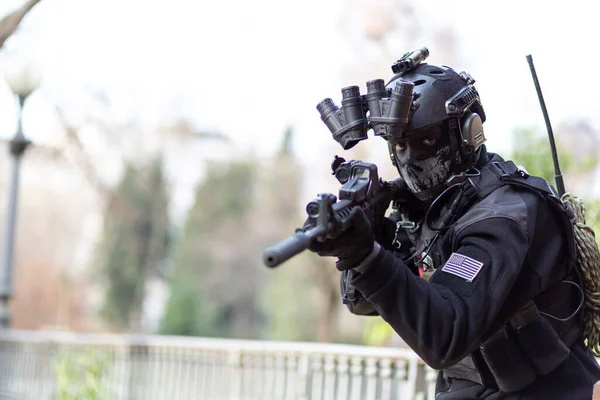 Cosplayer Military Man Armed Submachine Gun Silencer Night Vision High — Stock Photo, Image
