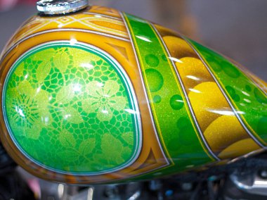 Verona, İtalya - 2018 0112: MBE Verona Bisiklet Fuarı Bisiklet Fuarı ve Özel Araba Fuarı - özel sokak bisikletleri için geliştirilmiş tank. Yüksek kalite fotoğraf