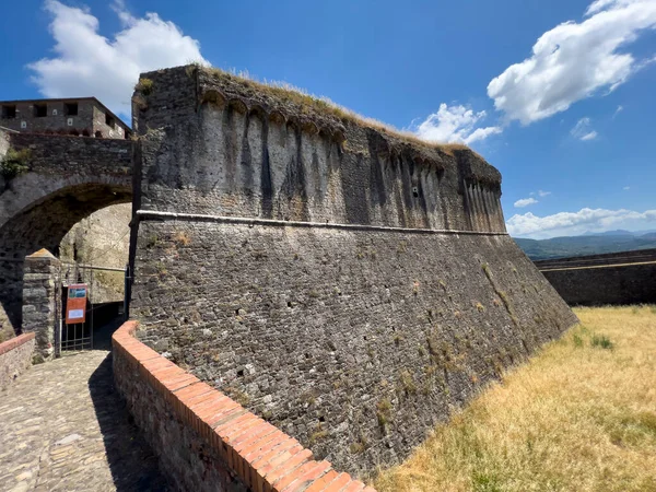 Sarzanello Fortress Sarzana Spezia Fortified External Walls High Quality Photo — Stockfoto