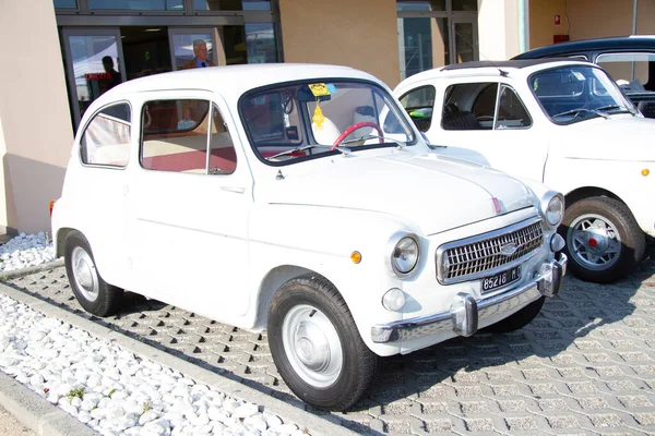 Bibbiano Reggio Emilia Italy 2015 Free Rally Vintage Cars Town – stockfoto