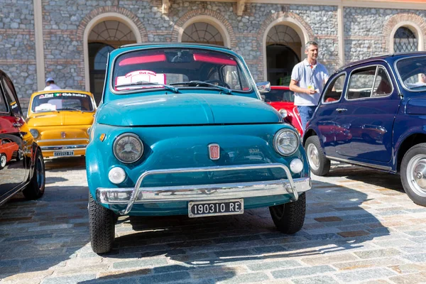 Bibbiano Reggio Emilia Itália 2015 Rali Grátis Carros Antigos Praça — Fotografia de Stock