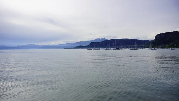 Panorama Del Lago Garda Desde Sirmione Atardecer Foto Alta Calidad —  Fotos de Stock