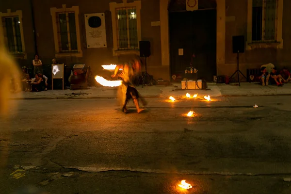 Reggio Emilia Italy 2018 Montecchio Unplugged Free Street Event Fire — Stockfoto