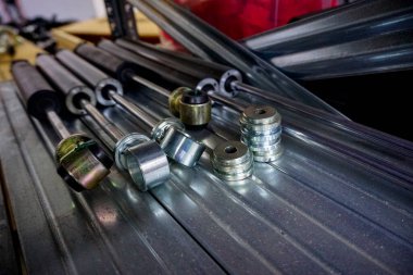 off-road arabaları için şok emiciler. Yüksek kalite fotoğraf