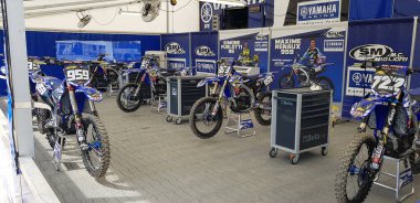 Mantova İtalya 11 09 2021: MxGp Motocross çayırlık kutusu Yamaha. Yüksek kalite fotoğraf