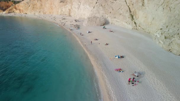 Vista aerea della spiaggia di Porto Katsiki — Video Stock