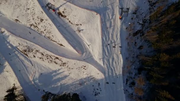 スキー場の上空からの夕日 — ストック動画