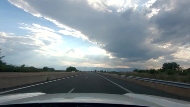 Concept de voyage en voiture vue de la voie rapide — Video