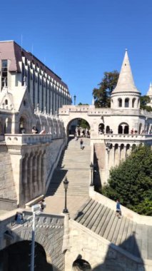 Balıkçı kalesinden Budapeşte manzarası