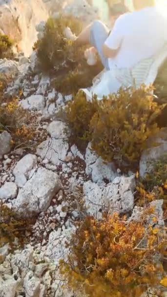 Vista del atardecer sobre el faro marino de Lefkada Grecia — Vídeos de Stock