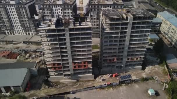 Construção de apartamentos de desenvolvimento da cidade — Vídeo de Stock