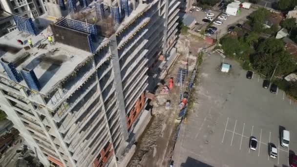 Desarrollo de la ciudad apartamento sitio de construcción — Vídeo de stock