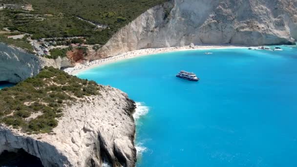 Luchtfoto van porto katsiki strand Griekenland vakantie — Stockvideo