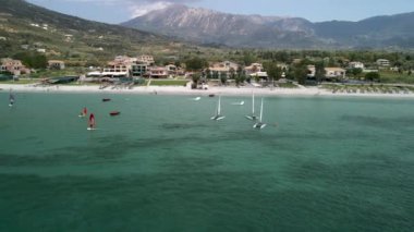 Rüzgar sörfü üst görünüm