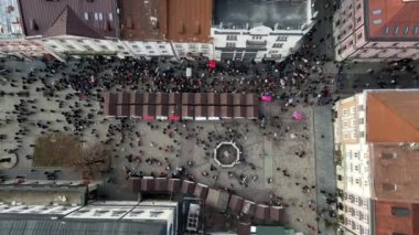 Noel Şehri Kalabalığı Festivali