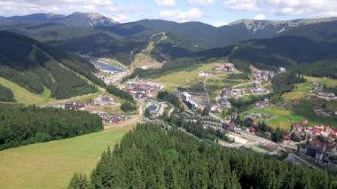 Yazın Buckovel Resort 'un genel görünümü